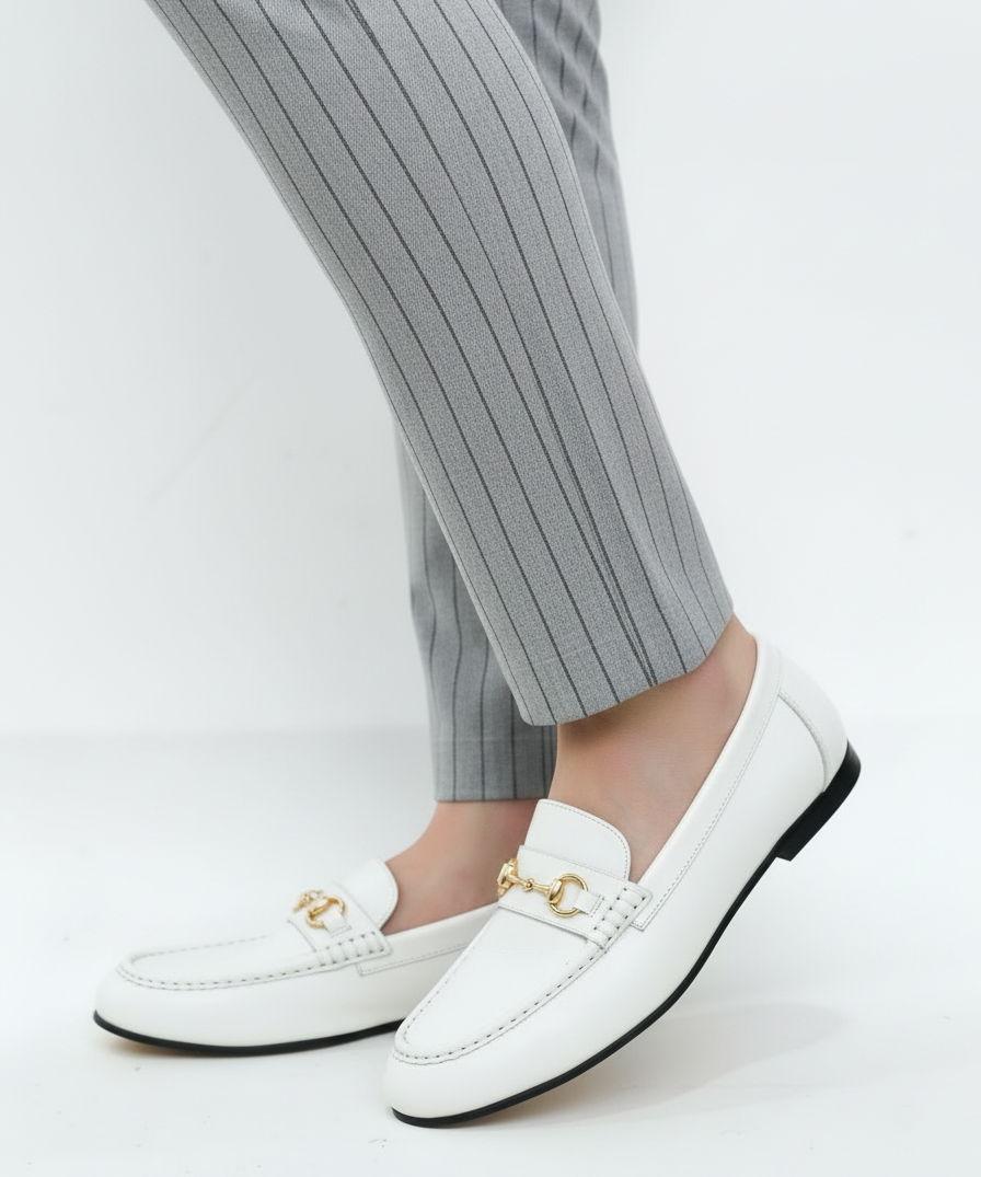 ALBA horsebit loafer mujer blanco vista lateral piel premium alto brillo
