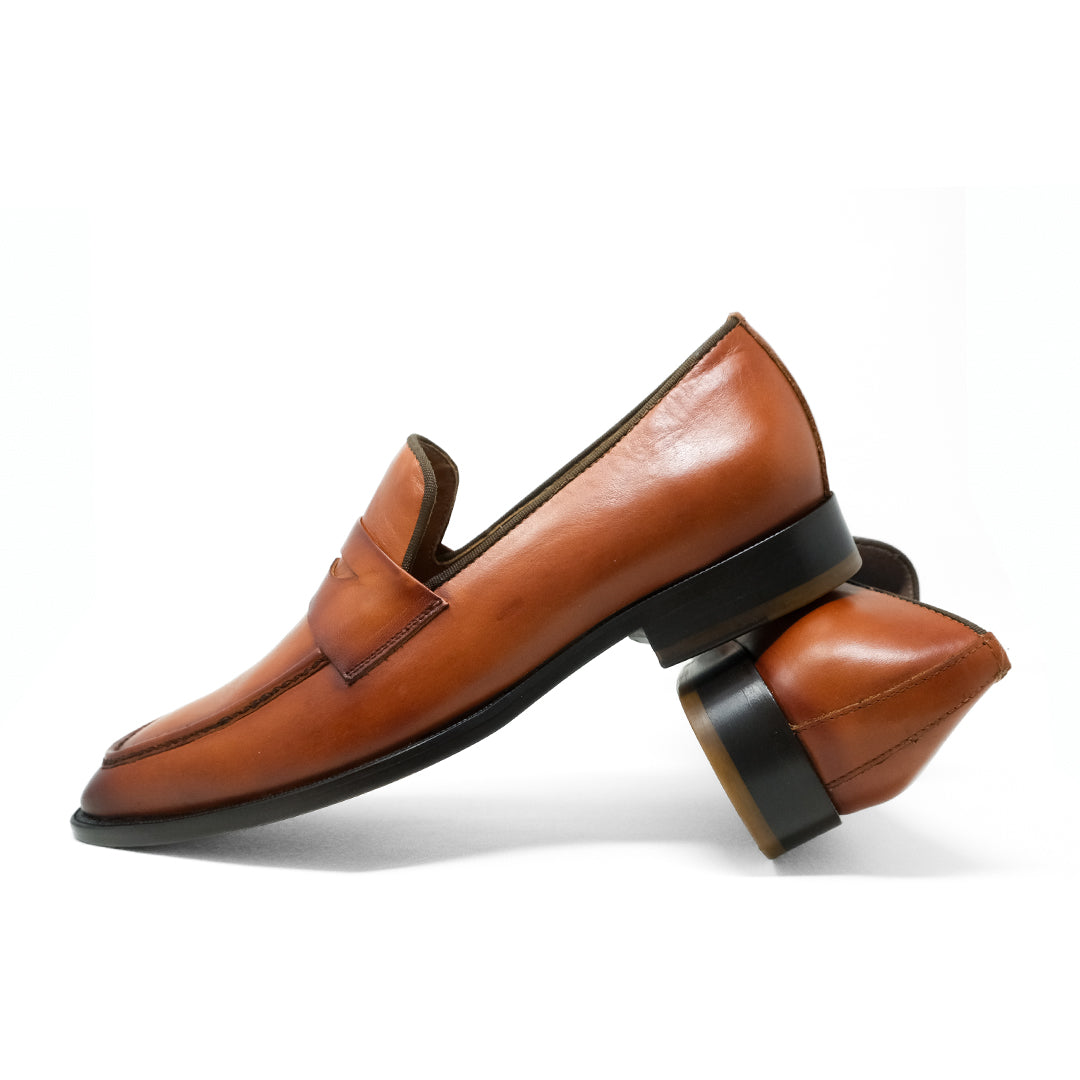 ANDANTE zapato mocasín antifaz vista superior cadencia elegante movimiento
