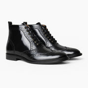 CATRIN brogue wing tip botín negro vista diagonal presencia por los detalles
