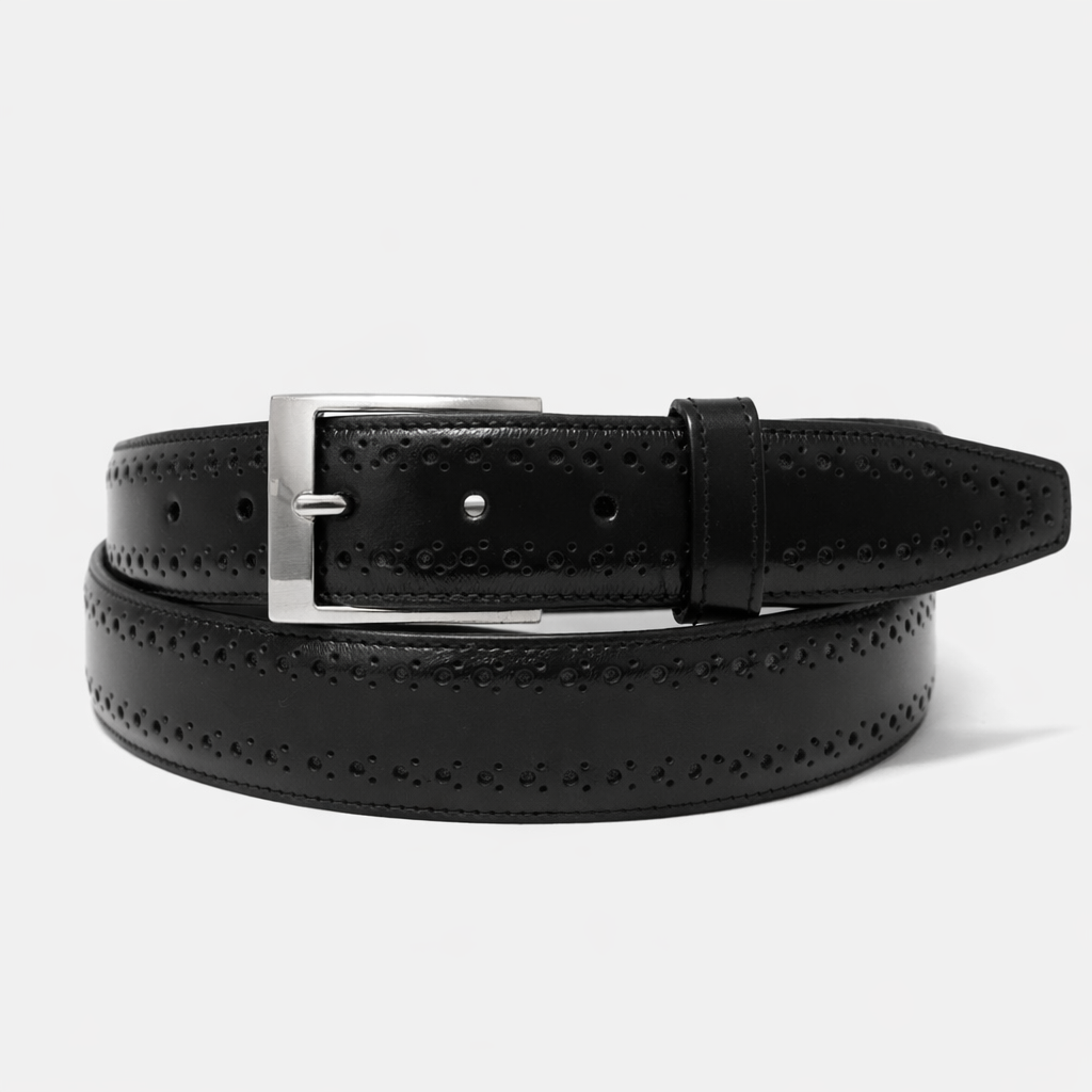 Cinturón brogue negro de cuero premium con diseño perforado clásico, accesorio elegante para hombre fabricado artesanalmente.
