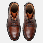 Close-up textura piel suave bota Estera - Calidad artesanal

