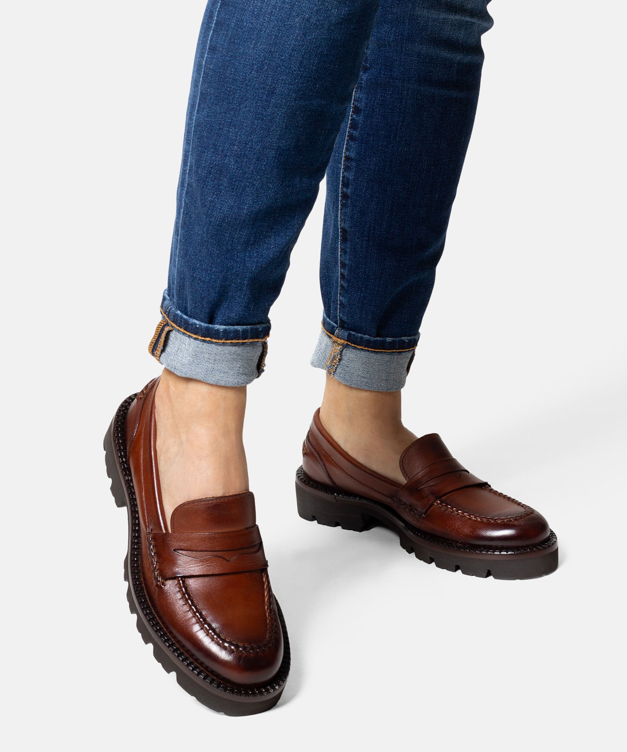 MAJA mocasín loafer mujer london vista lateral suela chunky
