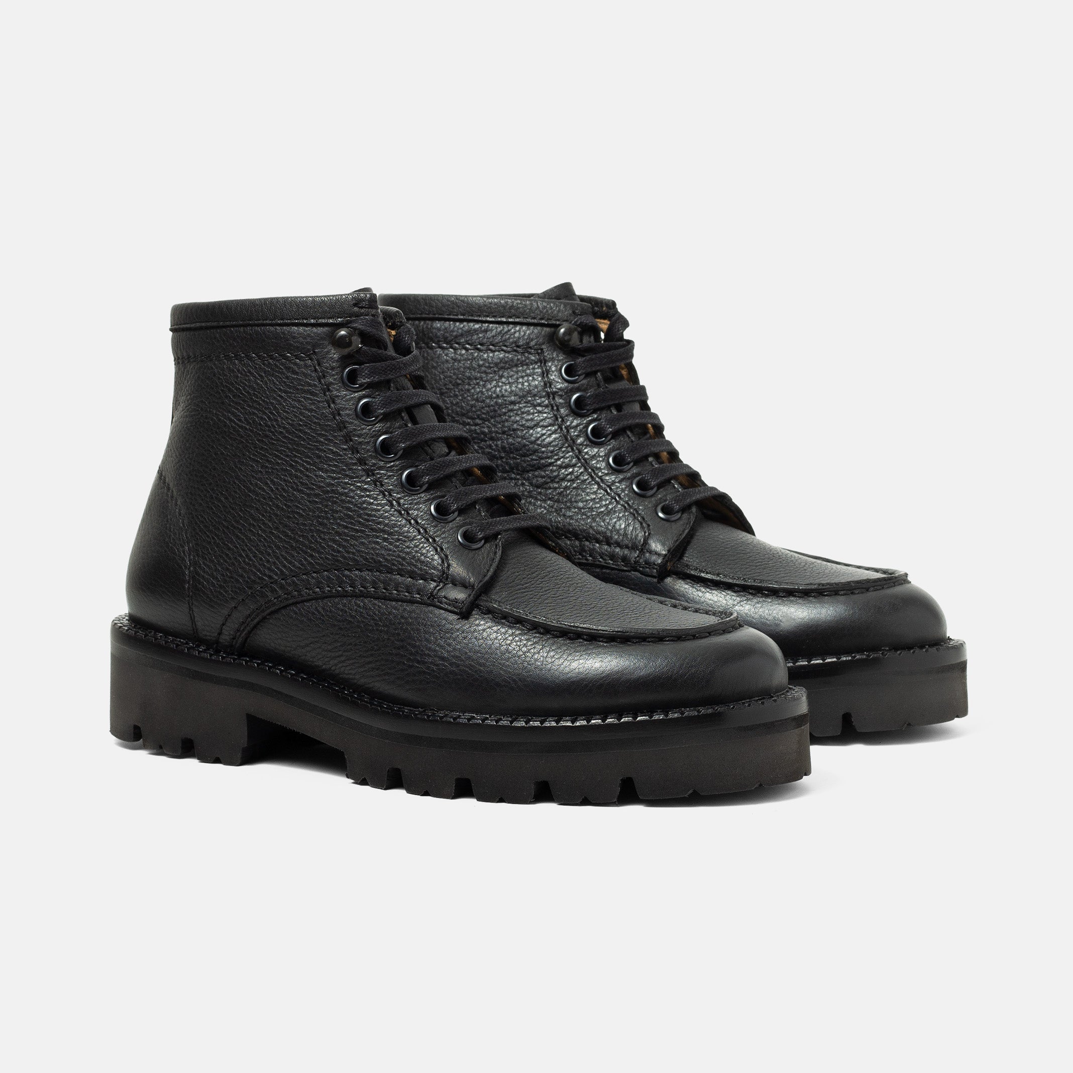 PETATERA bota mujer negro vista trasera piel suave grano natural
