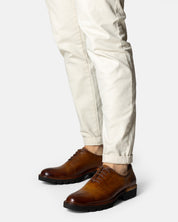 SARAPE oxford miel vista lateral suela ligera dentada hecho a mano
