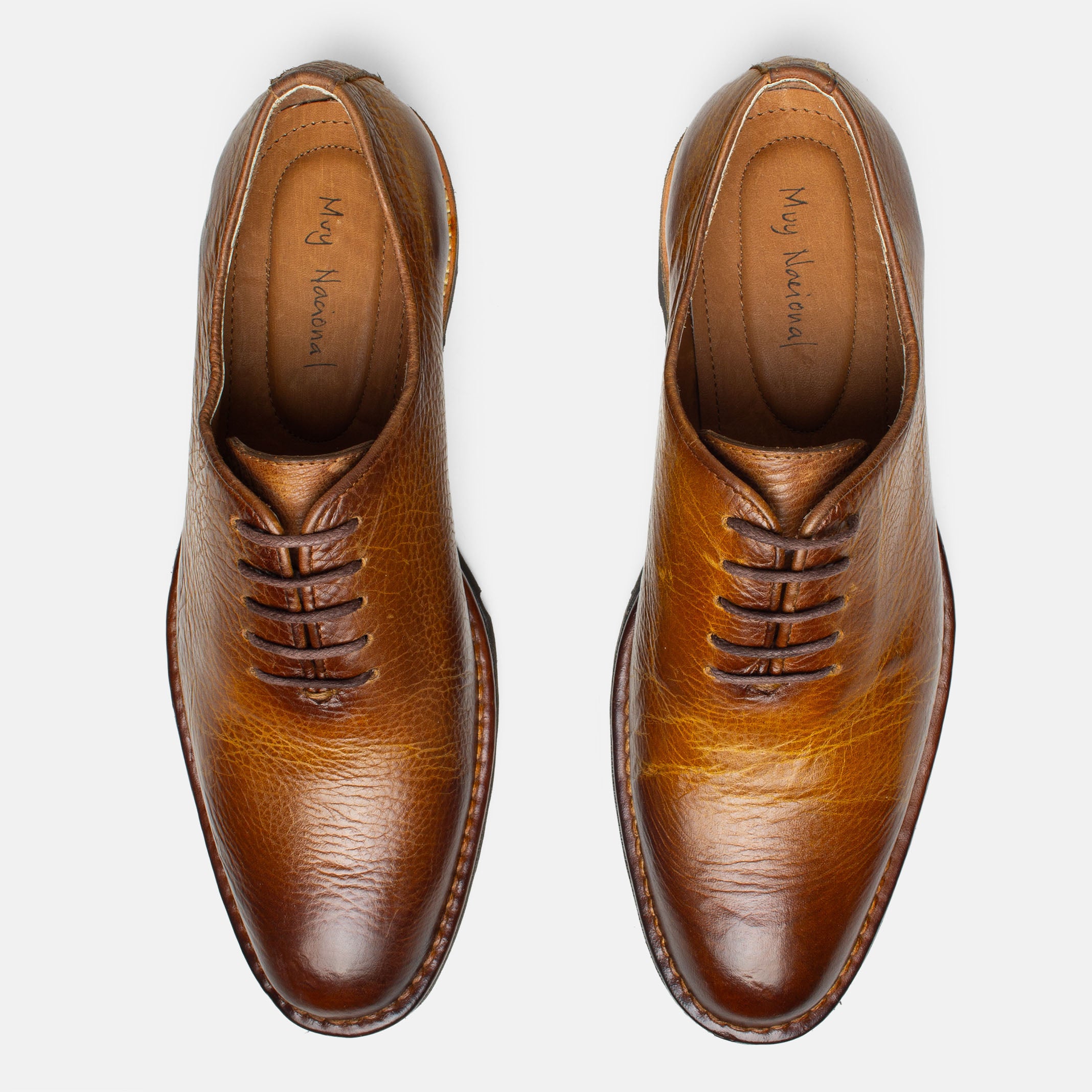 SARAPE zapato oxford miel vista superior diseño minimalista
