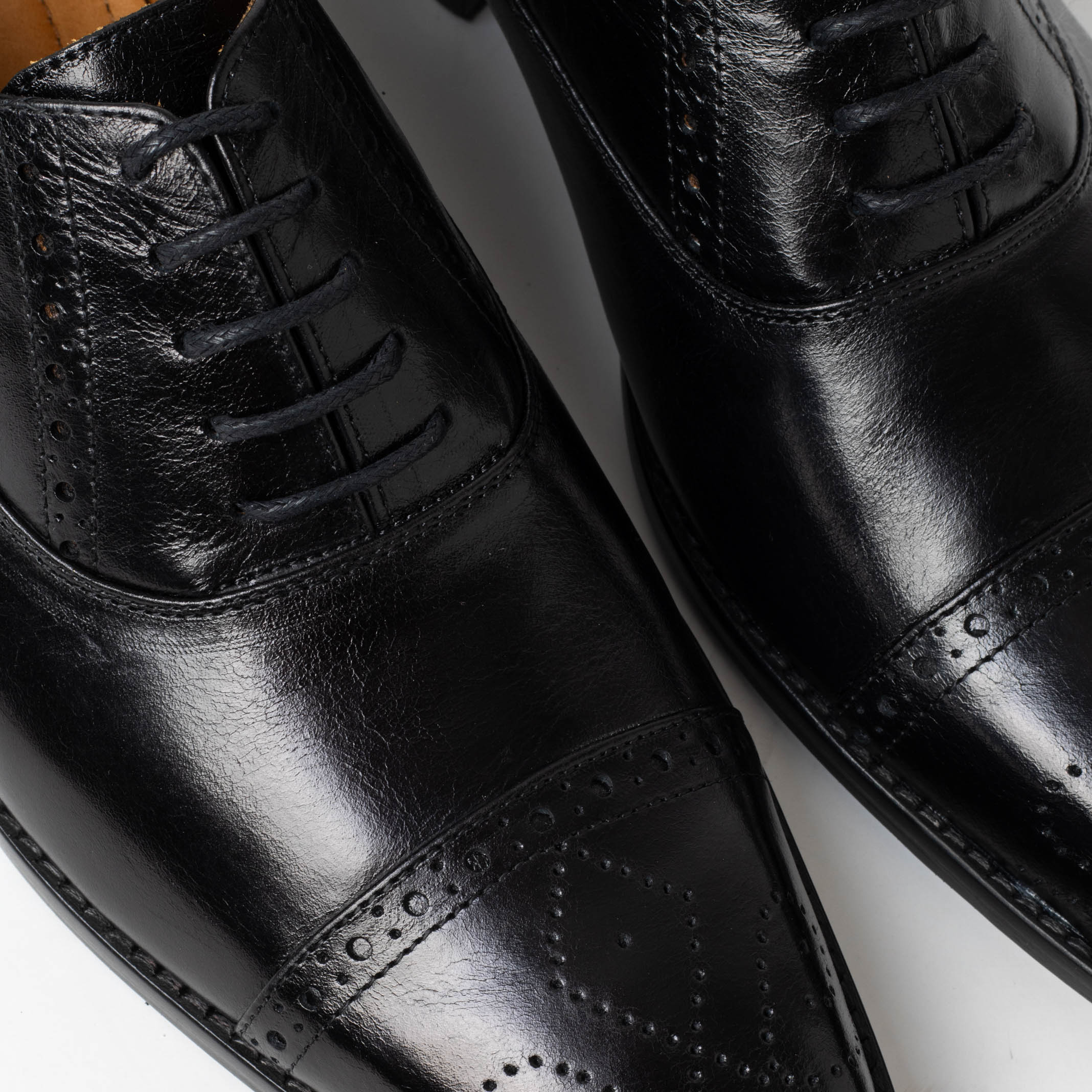 Zapato de Vestir Negro SOTOL Piel Pulida Artesanal León Guanajuato | Muy Nacional