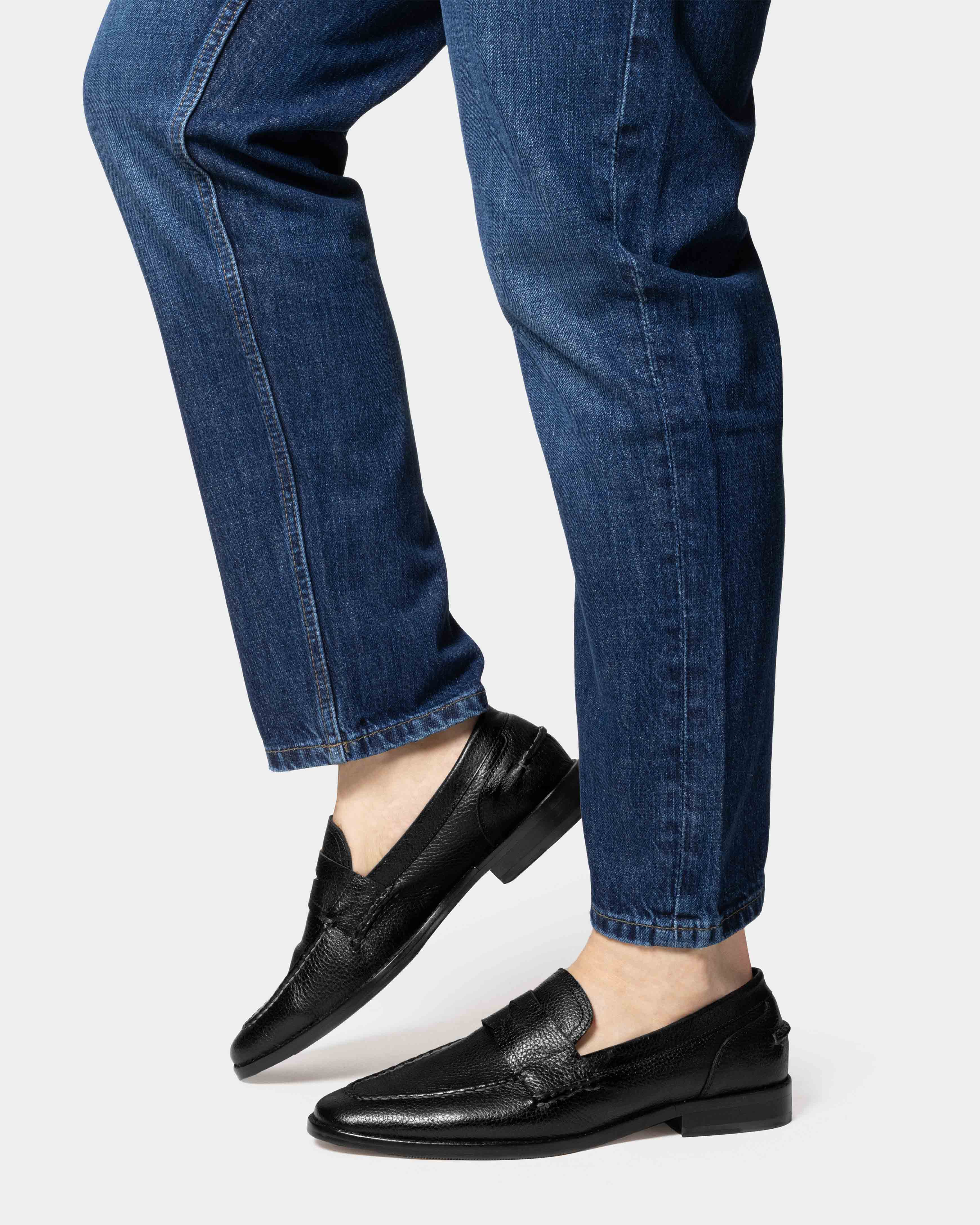 TENANGO mocasín penny loafer negro vista superior piel ternera
