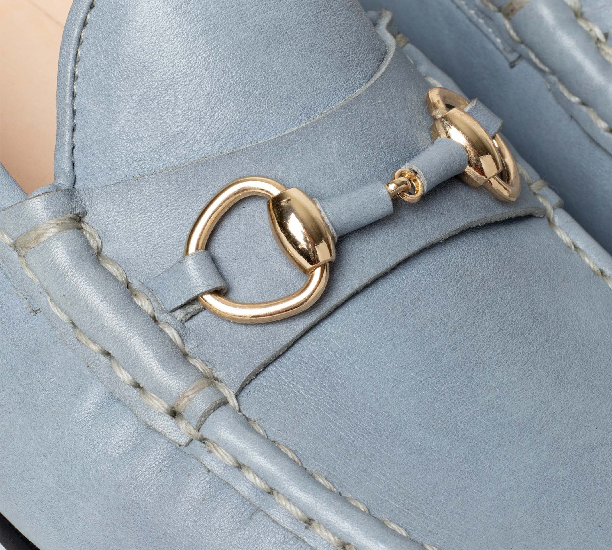 Mocasín TIENTO de Piel Suave Hecho a Mano en México | Muy Nacional – Detalle costura