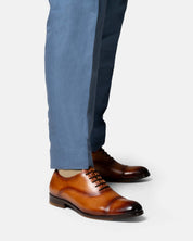 UMAN oxford cap toe caramel vista lateral degradado sutil puntera
