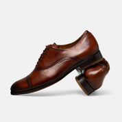 UMAN oxford cap toe london detalle degradado sutil puntera
